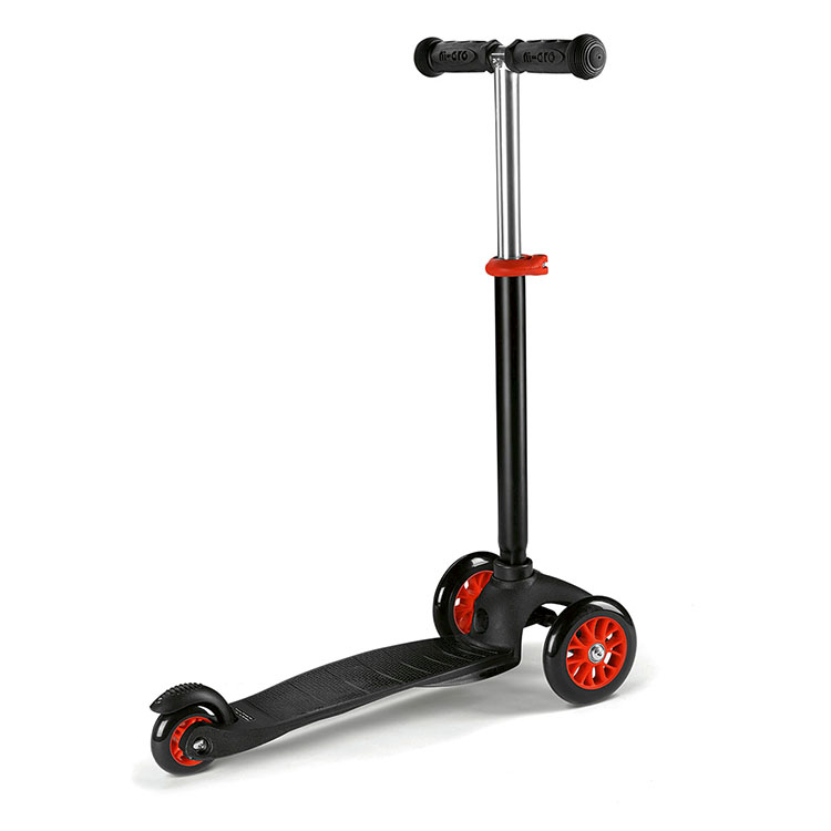 Детcкий самокат BMW Kids Scooter, Black/Orange
