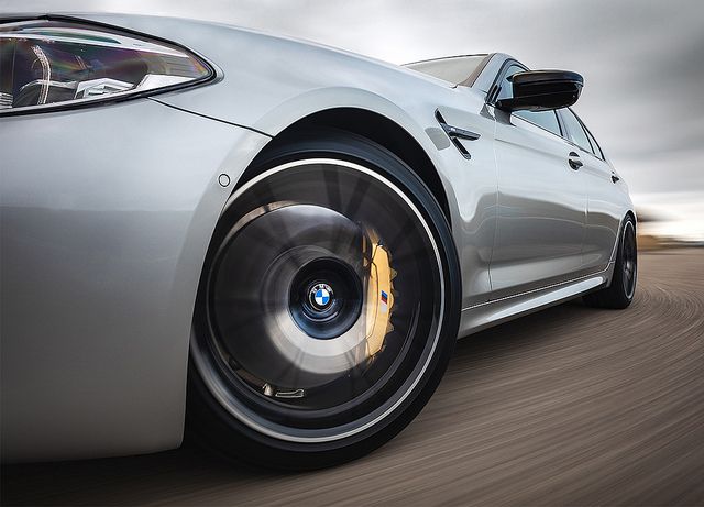 Фиксированные крышки для литых дисков BMW